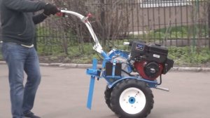 Мотоблок НЕВА с фарой, с электростартером в замедленном движении