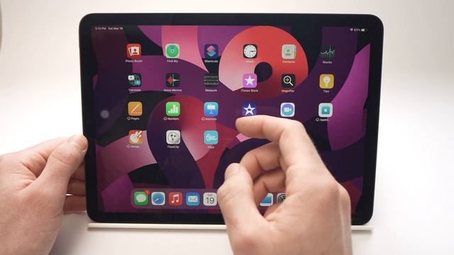 iPad Air 5 (2022) : How to Split Screen Multitask смотреть онлайн
