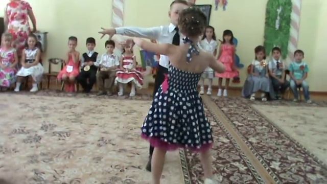 ча-ча-ча, Матвей и Полина, выпускной у Полины. смотреть онлайн