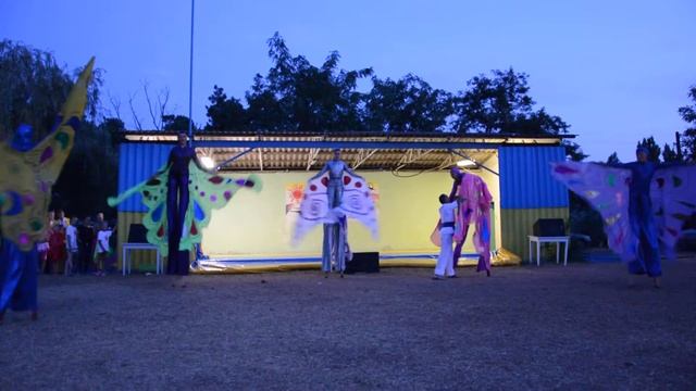 Твори Добро. Бабочки на ходулях. смотреть онлайн