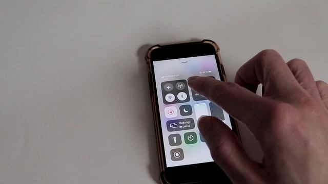 Как сделать снимок экрана на iPhone (скриншот) смотреть онлайн