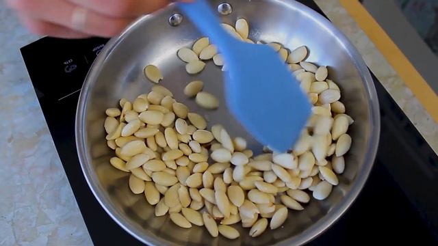 Марципан! Постный десерт из миндаля! смотреть онлайн