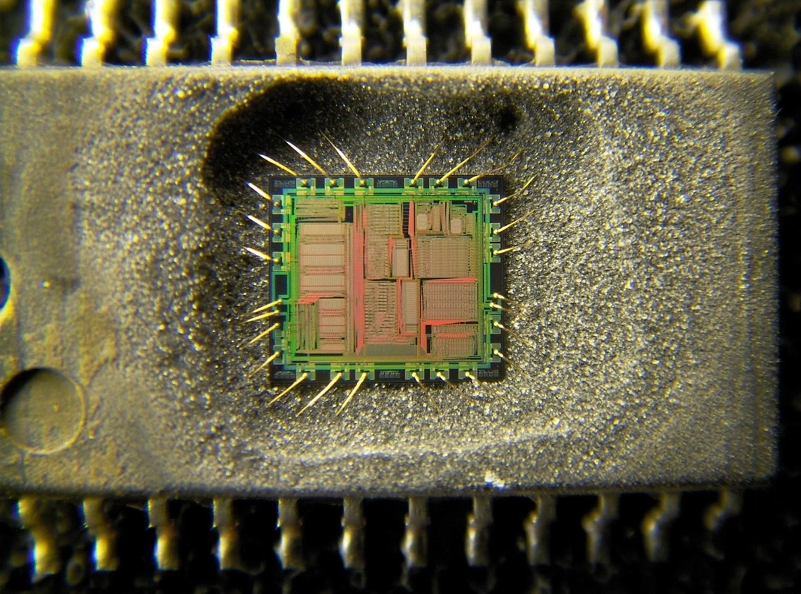 Программирование микроконтроллеров AVR. ч. 1. Введение.