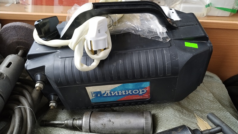 Сварочный аппарат трансформаторного типа ТДМ-У2. 