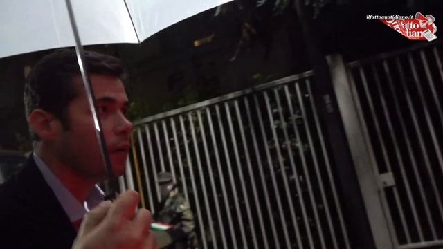 Elezioni, nella sede della Lega "vince" il silenzio. Salvini ammette “errori”, poi glissa le domand смотреть онлайн