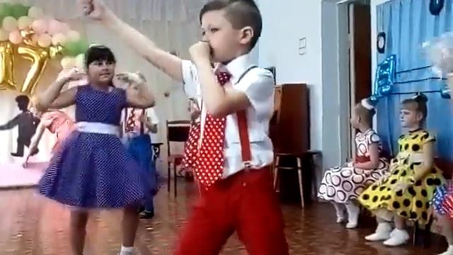 Выпускной в саду 2017, стиляги смотреть онлайн