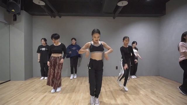 Moves Like Jagger - Maroon 5 / ITsMe waacking choreography смотреть онлайн