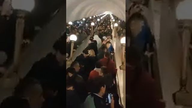 Takbir Allahu Akbar in the Moscow metro تكبير "الله أكبر" في مترو موسكو Такбир Аллаху Акбар Москва смотреть онлайн