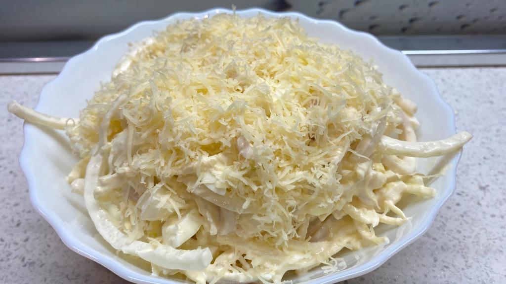 Салат с кальмарами "Нежность". Вкусный и лёгкий салат. смотреть онлайн