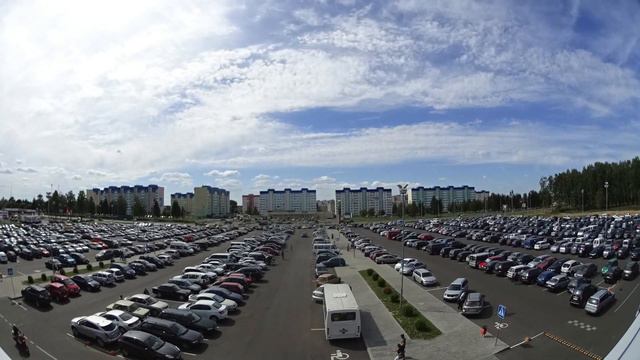 Таймлапс автостоянки торгового центра Парк Сити в Могилеве