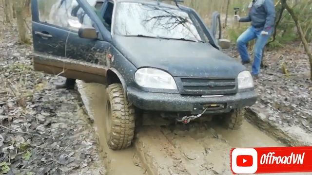 Вяжищи. Оффроад Уазы, Нивы и Ховер. Часть 1 смотреть онлайн
