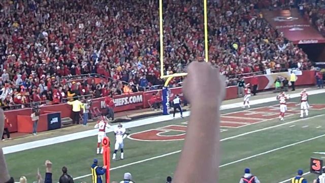 Broncos Vs Chiefs At Arrowhead 12-1-13   Manning To Eric Decker