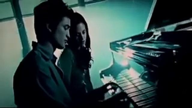 Twilight - Edward&Bella - Flames REPACK смотреть онлайн