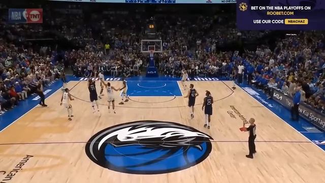 Флешбек. Лука Дончич и Крис Пол танцуют 