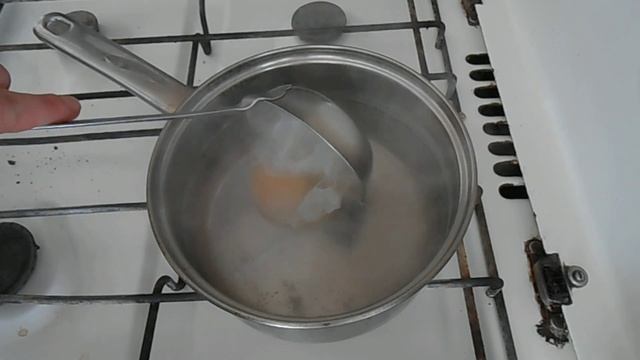 Яйцо-пашот за 3 минуты! Как сварить яйцо без скорлупы. смотреть онлайн