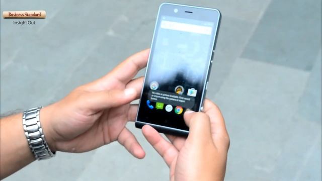 Kodak Ektra: Genuine camera-smartphone blend or merely selling nostalgia? смотреть онлайн