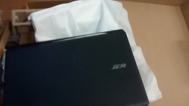 Acer Aspire ES1-511-C59V unboxing смотреть онлайн