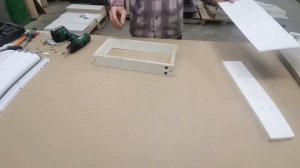 Процес сборки стол поворотно складной.