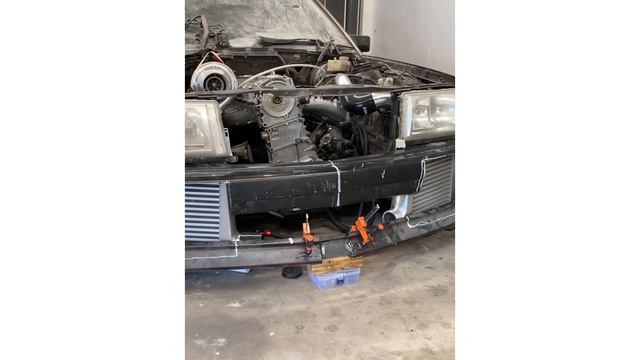 Episode 1- Mercedes m103 Turbo смотреть онлайн