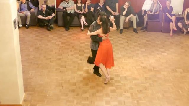 Karin Solana & Daniel Escobar @ Tango Tanzen Macht Schön, 3/4 смотреть онлайн