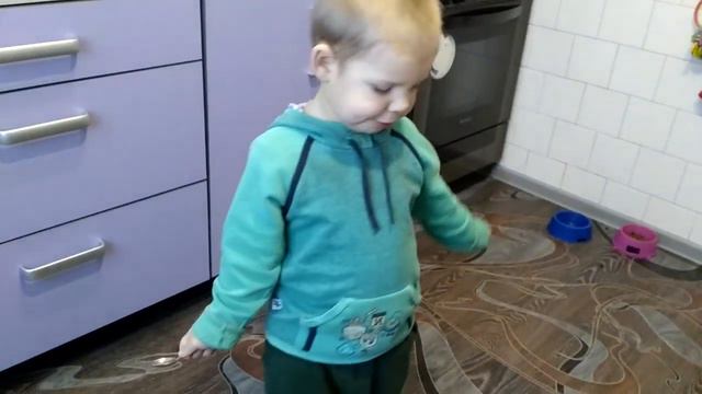 Говорит, что не любит, но всё равно ест. 2,6 смотреть онлайн