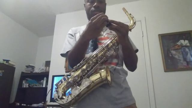 Unboxing Yamaha YAS 280 Standard Alto Saxophone with Kenny Garrett Series Sax by Bryant Tomlinson смотреть онлайн