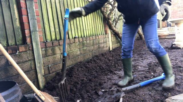 How to made Garden Border for Flowers Bulbs смотреть онлайн