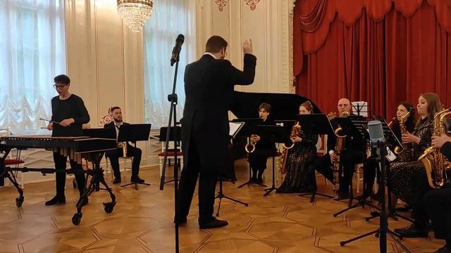 Арам Хачатурян Танец с саблями | соло - Мария Никанорова | Санкт-Петербургский оркестр саксофонов смотреть онлайн