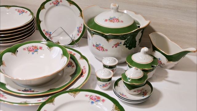 Продаётся столовый сервиз Дулёва