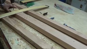 Кровать своими руками из дерева бруски и мебельный щит  Как сделать Мебель своими руками.