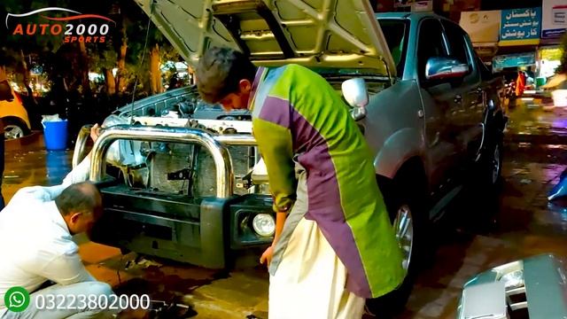 Toyota Hilux Vigo Bull Bar & Anti Roll Bar installation | Modified Vigo in Pakistan смотреть онлайн