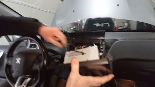 Peugeot 208 Android Navigation Removal, How To Original Radio/Multimedia