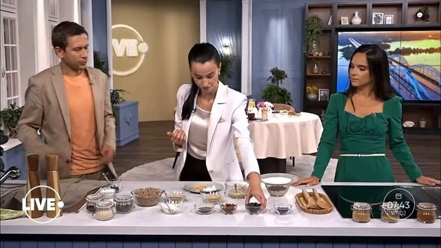 Овсянка на завтрак. Польза и вред. Когда можно есть каши? И какие? смотреть онлайн