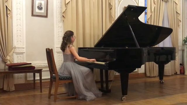 Диана Воднева - К. Дебюсси Токката смотреть онлайн