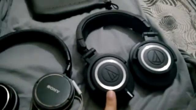 AUDIO TECHNICA ATH M50X vs SONY MDR ZX600 смотреть онлайн