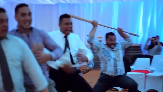 Динамика воинственности. Хака на свадьбе смотреть онлайн