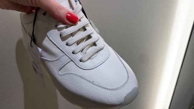 Лучшие Кроссовки на весну 2022| Шоппинг Влог Massimo Dutti,Zara,Nike,Adidas,New Balance| смотреть онлайн