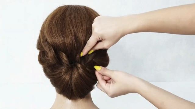 5 Крутых Причесок, Которые Делаются за 1 Минуту. ( для Коротких волос) смотреть онлайн