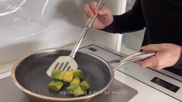 ENG | 신혼 vlog | 부지런한 집밥 생활, 낙지볶음, 버섯 수프 브런치, 스팸볶음밥 смотреть онлайн