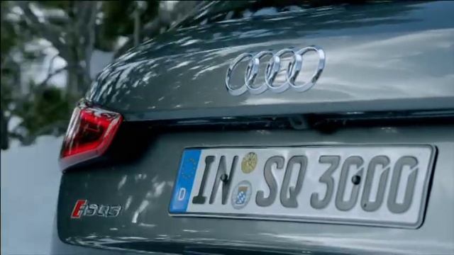 Audi RS Q3 raw driving scenes and exterior footage смотреть онлайн