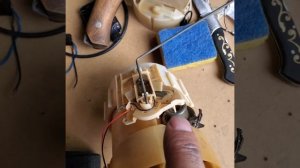 как правильно установить датчик уровня топлива на меган 2