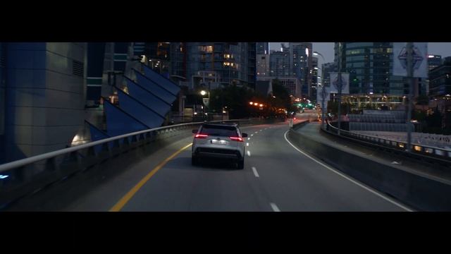 TOYOTA RAV4 (Тойота РАВ4) в ТОЙОТА НА СТОЛИЧНОМУ смотреть онлайн