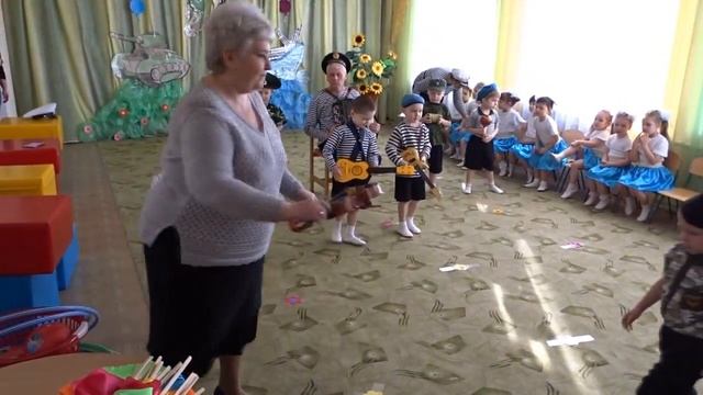 Детский сад Сокол. ДНР.г.Шахтёрск п.Сердитое 23 февраля 2016 смотреть онлайн