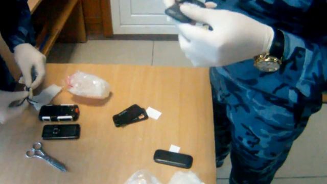 В ИК-10 сотрудники предотвратили попытку доставки запрещенных предметов смотреть онлайн