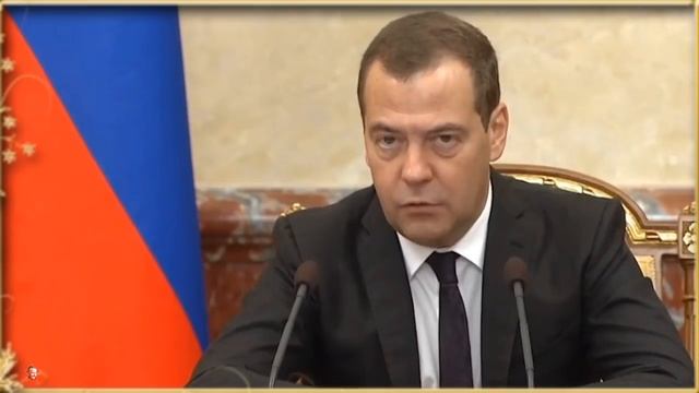 Пенсии Рост Пенсий Сокращение Социальных Выплат и Льгот смотреть онлайн