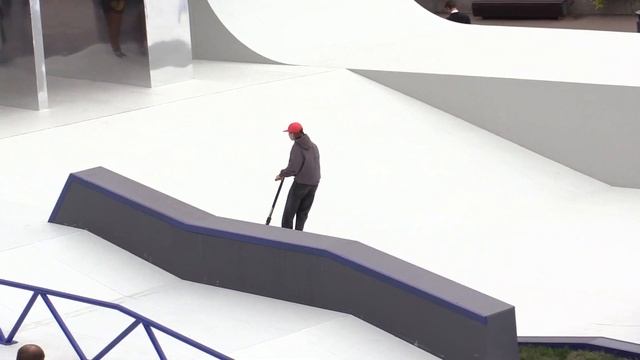 Денис Заякин - любители, Парк Горького стрит "Gorkiy Ne Jam" Grand Skate Tour смотреть онлайн
