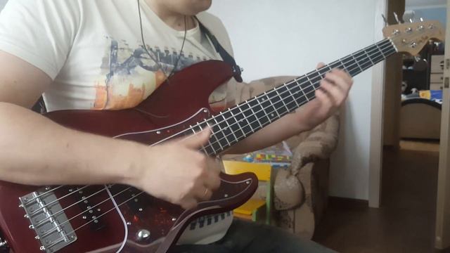 Little Funk Bass Groove смотреть онлайн