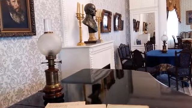 200 лет русскому поэту Афанасию Афанасьевичу Фету. Музей - усадьба поэта в Воробьевке смотреть онлайн