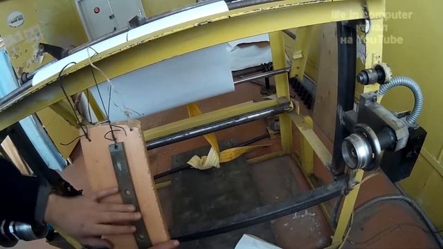 How to cut the roll in half. Как разрезать рулон бумаги пополам смотреть онлайн
