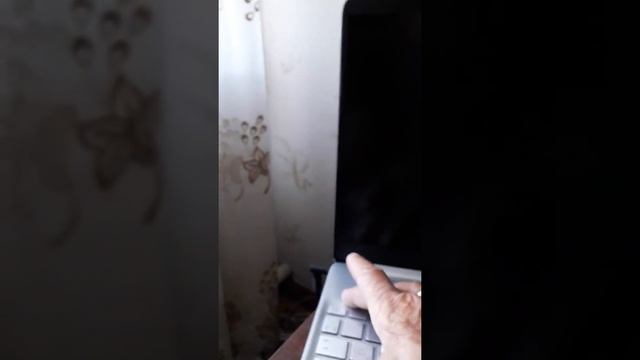 Обзор проблем приобретенного в магазине "Розетка" ноутбука. смотреть онлайн